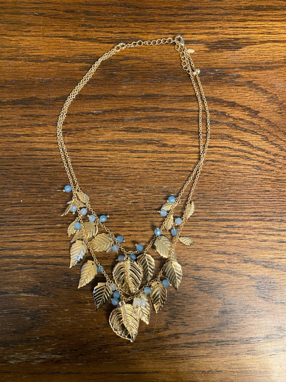 Vintage Avon Double Row Leaf Necklace Teal Bead Accents Textured Gold Boho Box